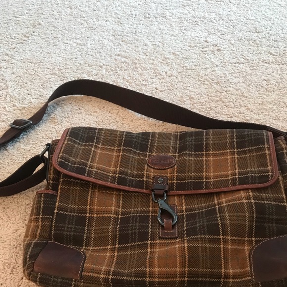 Fossil Satchel - Picture 1 of 2